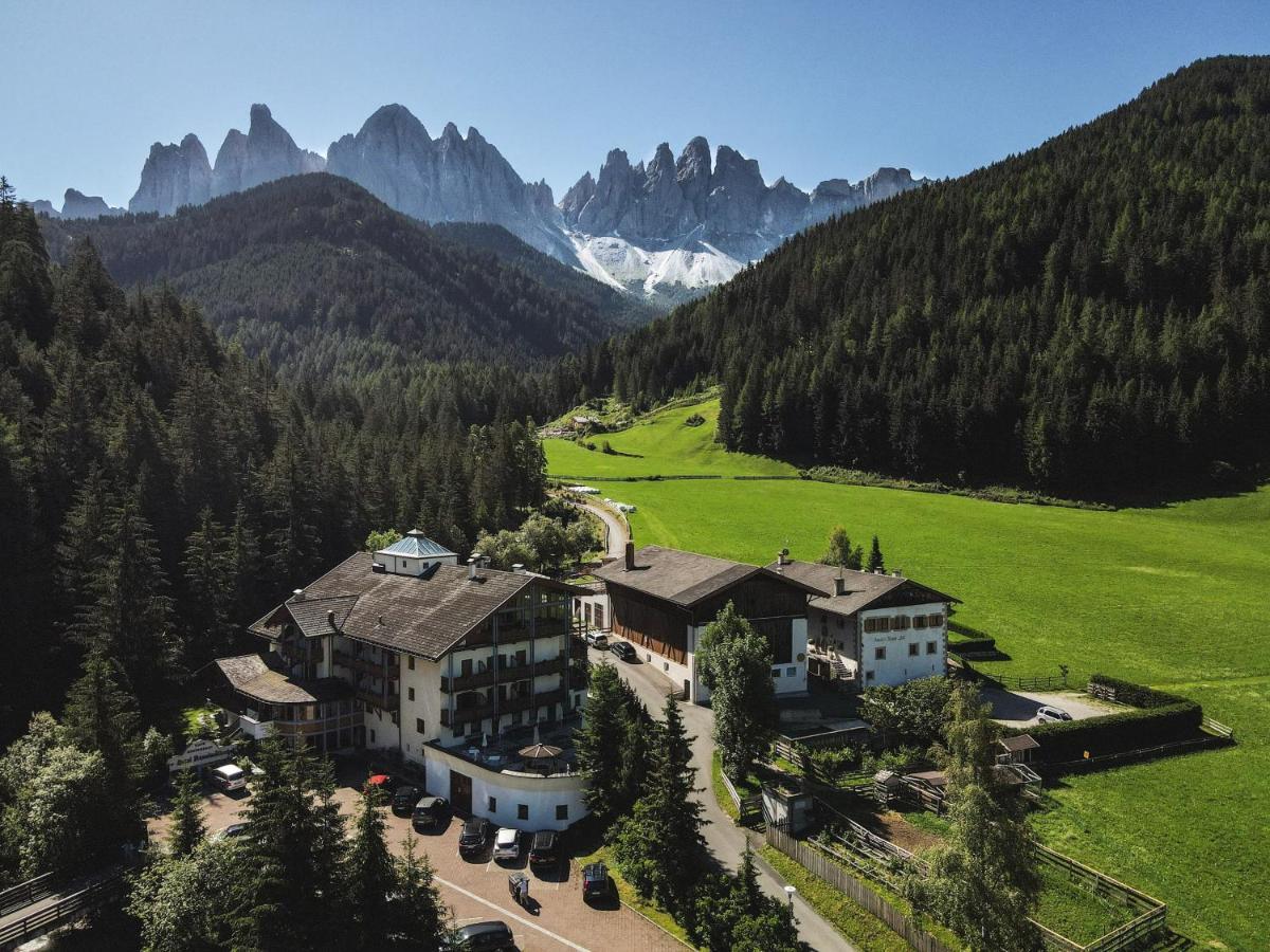 Hotel Ranuimuellerhof Funes  Luaran gambar