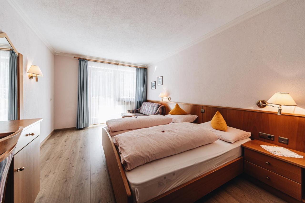 Hotel Ranuimuellerhof Funes  Luaran gambar